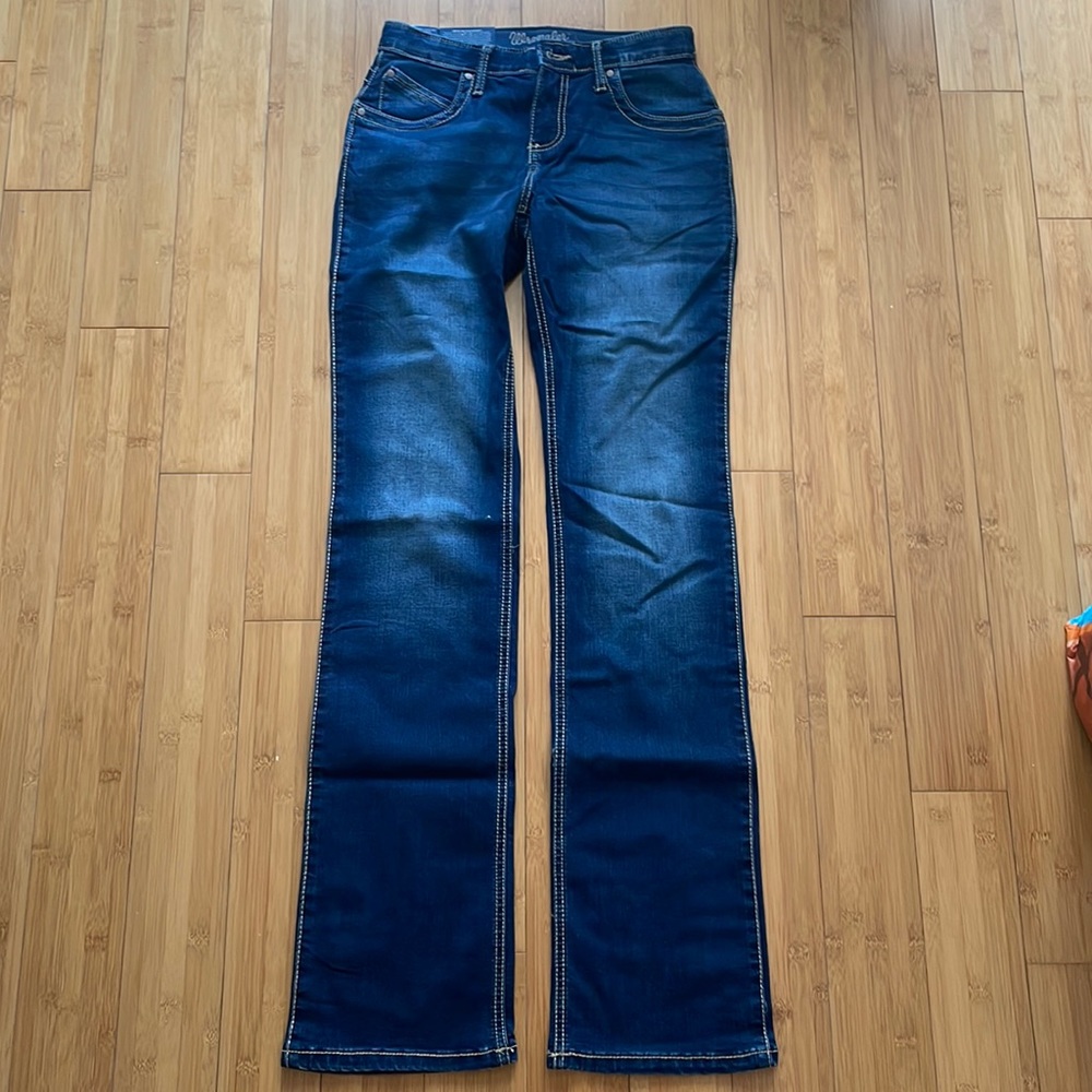 Women’s wrangler Q-baby jeans